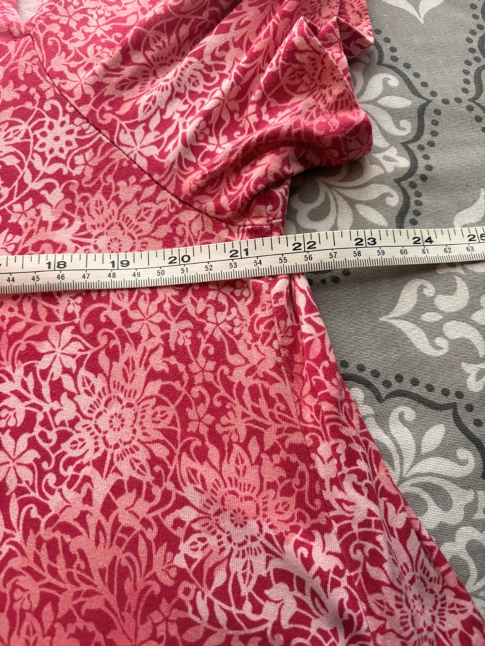 Westport Cold-Shoulder Floral Print Tunic in Pink Shades - Picture 6 of 10
